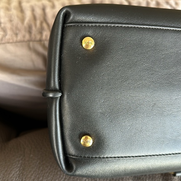 Tod's leather satchel - Picture 14 of 15